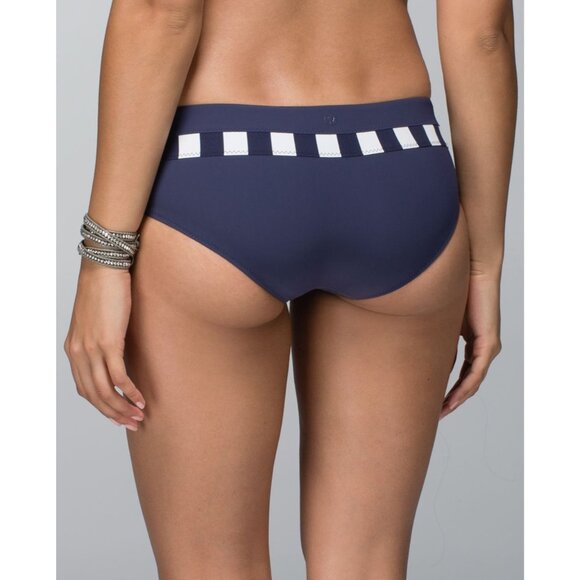 Lululemon shanti surf hipster navy blue Bikini Swim Bottom Striped 4 (size bar) - Picture 8 of 8